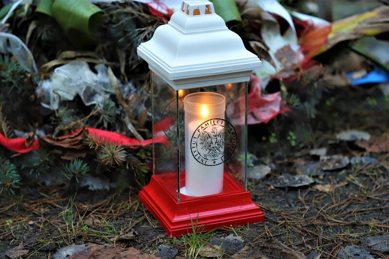 Paying homage to Jews, Holocaust victims from Tykocin and the surrounding area at the place of their execution and burial in Łopuchów