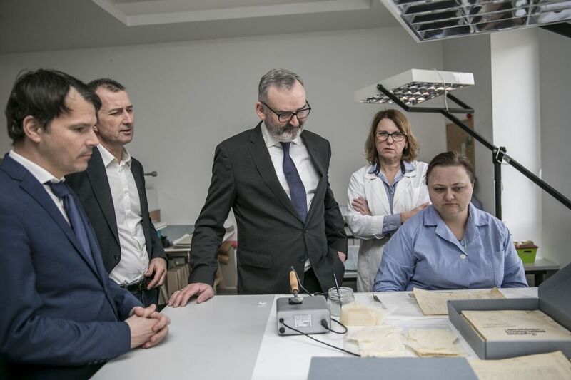 The visit of Swiss diplomats in the IPN Archive — Warsaw, 3 February 2023; photo: Katarzyna Adamów (IPN)