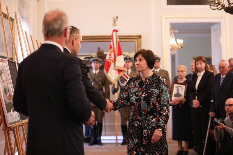 The ceremony of handing out identification notes to family members of 20 victims of totalitarian regimes - Warsaw, 8 March 2023