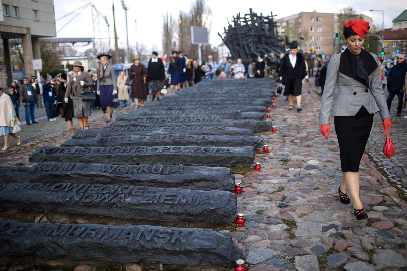 The sixteenth Katyn March of Shadows