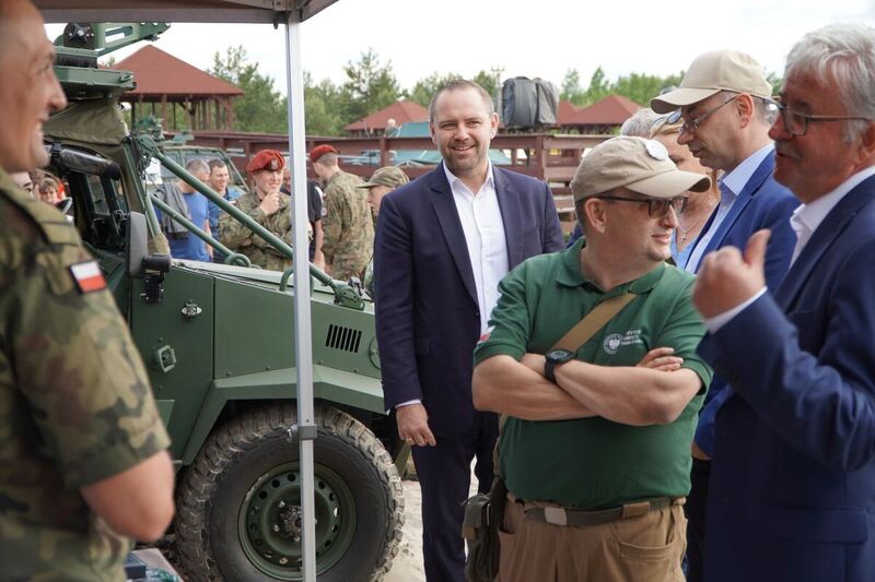 "Trails of Hope. The Odyssey of Freedom” – Tobruk 1941 – History Point in the Błędów Desert, 9–11 June 2023; photo: Ż. Wierzgacz (IPN) "Trails of Hope. The Odyssey of Freedom” – Tobruk 1941 – History Point in the Błędów Desert, 9–11 June 2023; photo: Ż. Wierzgacz (IPN)