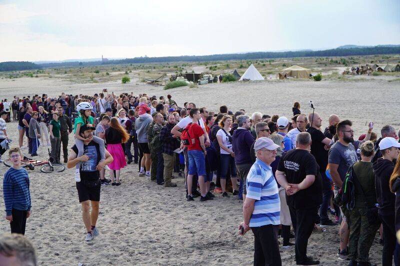 "Trails of Hope. The Odyssey of Freedom” – Tobruk 1941 – History Point in the Błędów Desert, 9–11 June 2023; photo: Ż. Wierzgacz (IPN) "Trails of Hope. The Odyssey of Freedom” – Tobruk 1941 – History Point in the Błędów Desert, 9–11 June 2023; photo: Ż. Wierzgacz (IPN)