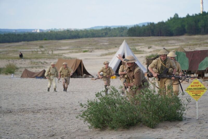 "Trails of Hope. The Odyssey of Freedom” – Tobruk 1941 – History Point in the Błędów Desert, 9–11 June 2023; photo: Ż. Wierzgacz (IPN) "Trails of Hope. The Odyssey of Freedom” – Tobruk 1941 – History Point in the Błędów Desert, 9–11 June 2023; photo: Ż. Wierzgacz (IPN)