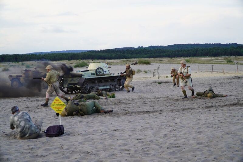 "Trails of Hope. The Odyssey of Freedom” – Tobruk 1941 – History Point in the Błędów Desert, 9–11 June 2023; photo: Ż. Wierzgacz (IPN) "Trails of Hope. The Odyssey of Freedom” – Tobruk 1941 – History Point in the Błędów Desert, 9–11 June 2023; photo: Ż. Wierzgacz (IPN)
