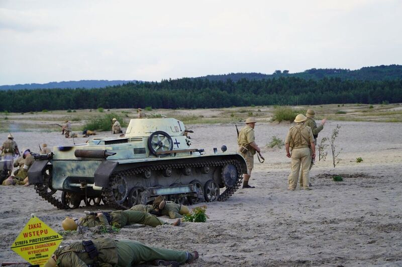 "Trails of Hope. The Odyssey of Freedom” – Tobruk 1941 – History Point in the Błędów Desert, 9–11 June 2023; photo: Ż. Wierzgacz (IPN) "Trails of Hope. The Odyssey of Freedom” – Tobruk 1941 – History Point in the Błędów Desert, 9–11 June 2023; photo: Ż. Wierzgacz (IPN)