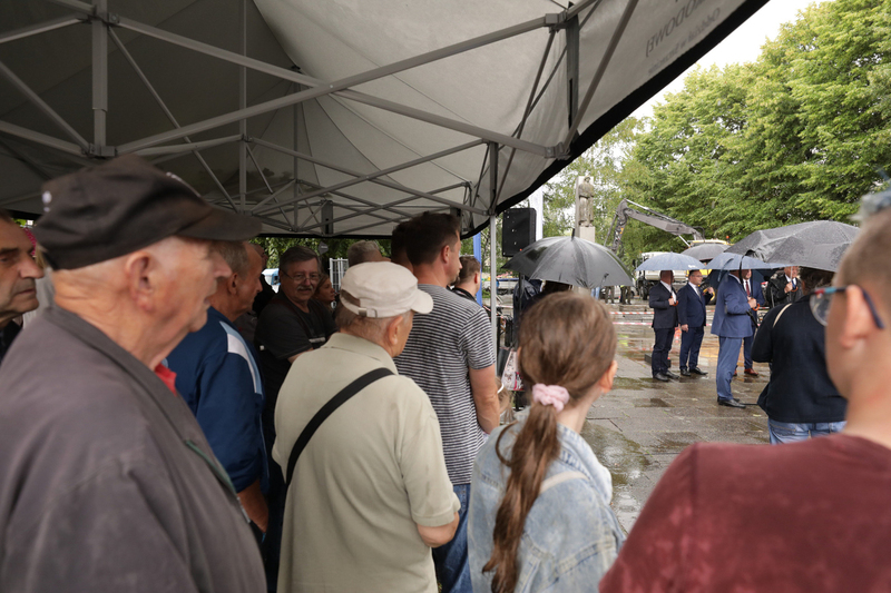 The dismantling of yet another monument commemorating the Red Army, Szczecin 3 August 2023; Photo: Mikołaj Bujak IPN