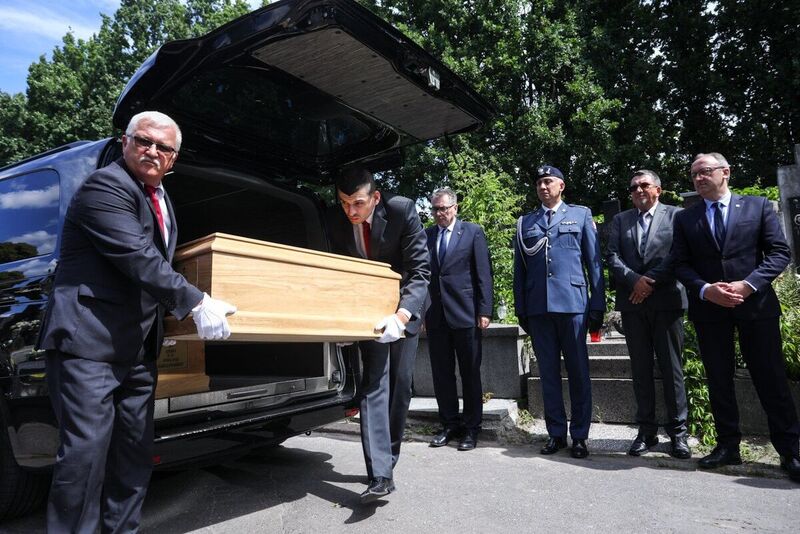 The funerals of Warsaw Insurgents and civilian victims of the Warsaw Uprising whose remains had been found in Czerniaków; Warsaw 4 august 2023; photo; Sławek Kasper IPN