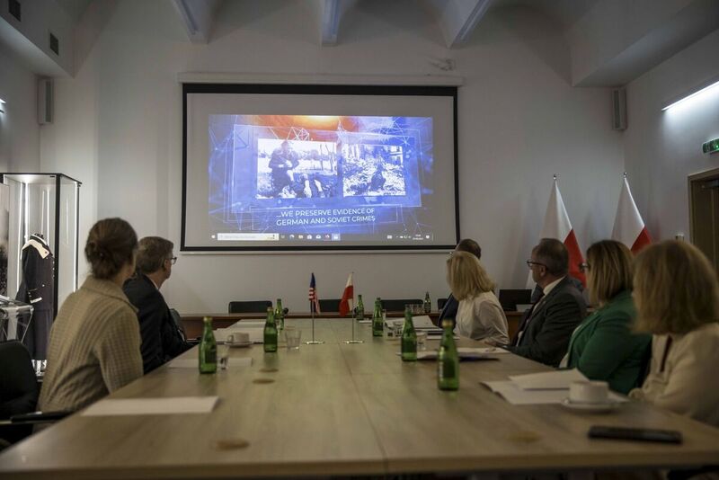 US Deputy Chief of Mission, Daniel Lawton visits the IPN Archive, Warsaw 7 August 2023; Photo: Katarzyna Adamów IPN