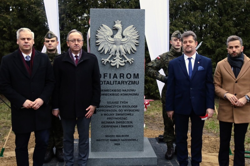 The ceremony of unveiling of the monument commemorating the victims of German Nazism and Soviet communism – Malbork, Poland, 22 February 2024; photo: IPN The ceremony of unveiling of the monument commemorating the victims of German Nazism and Soviet communism – Malbork, Poland, 22 February 2024; photo: IPN