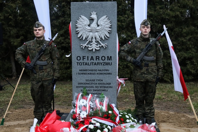 The ceremony of unveiling of the monument commemorating the victims of German Nazism and Soviet communism – Malbork, Poland, 22 February 2024; photo: IPN The ceremony of unveiling of the monument commemorating the victims of German Nazism and Soviet communism – Malbork, Poland, 22 February 2024; photo: IPN