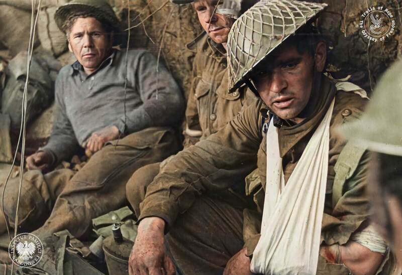 A group of soldiers from the Polish II Corps. Cassino, Italy, May 1944 (photo: The Polish Institute and Sikorski Museum in London, photo made available by the KARTA Centre Foundation)