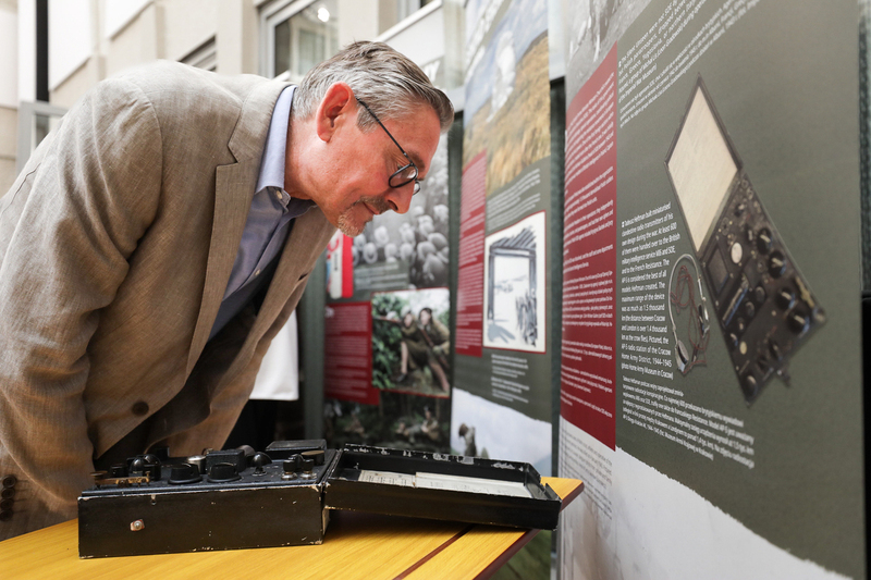 Reipublicae Memoriae Meritum medals awarded to representatives of the POSK Polish Social and Cultural Association in London, 9 July 2024; Photo:Mikołaj Bujak, IPN