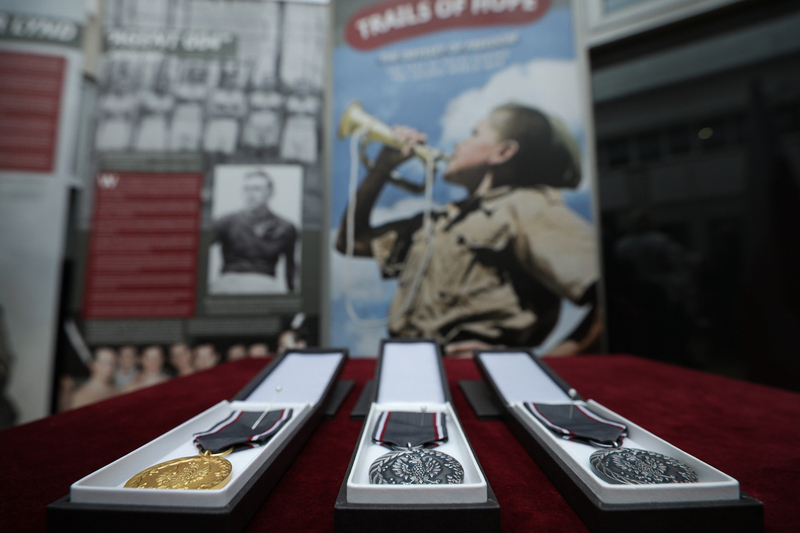 Reipublicae Memoriae Meritum medals awarded to representatives of the POSK Polish Social and Cultural Association in London, 9 July 2024; Photo:Mikołaj Bujak, IPN