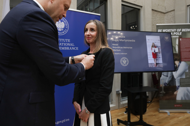 Reipublicae Memoriae Meritum medals awarded to representatives of the POSK Polish Social and Cultural Association in London, 9 July 2024; Photo:Mikołaj Bujak, IPN
