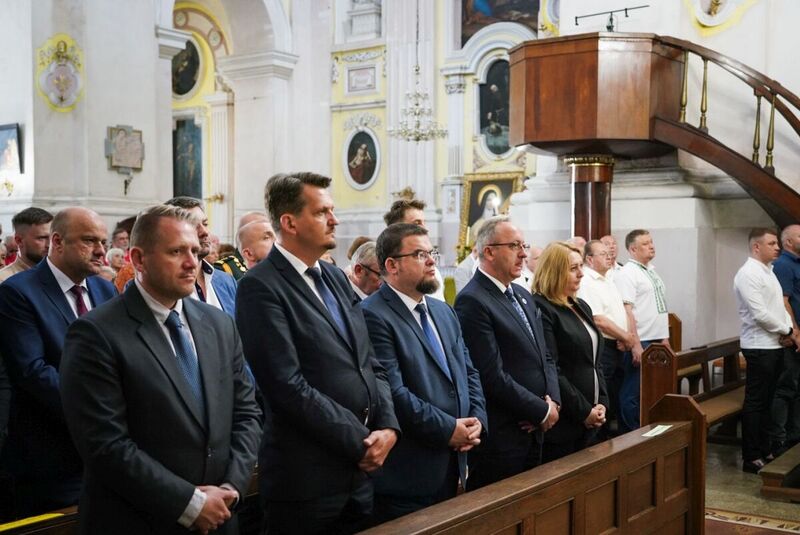 Mass at the Cathedral of St. Apostles Peter and Paul in Lutsk; photo: M. Niegowski (IPN)