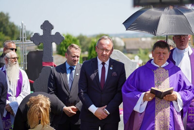 Visit of the IPN representatives to Ukraine on the anniversary of the Volhynian Massacre – 13–14 July 2024; photo: M. Niegowski (IPN) Visit of the IPN representatives to Ukraine on the anniversary of the Volhynian Massacre – 13–14 July 2024; photo: M. Niegowski (IPN)
