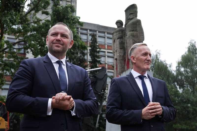 The dismantling of an object of Soviet propaganda, Nowogard, Poland 22 July 2024; photo: M. Bujak (IPN)