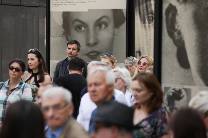 The “Heroines Among Heroes” outdoor exhibition on the 80th anniversary of the outbreak of the Warsaw Uprising; Photo: Mikołaj Bujak, IPN