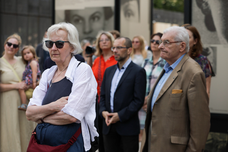 The “Heroines Among Heroes” outdoor exhibition on the 80th anniversary of the outbreak of the Warsaw Uprising; Photo: Mikołaj Bujak, IPN