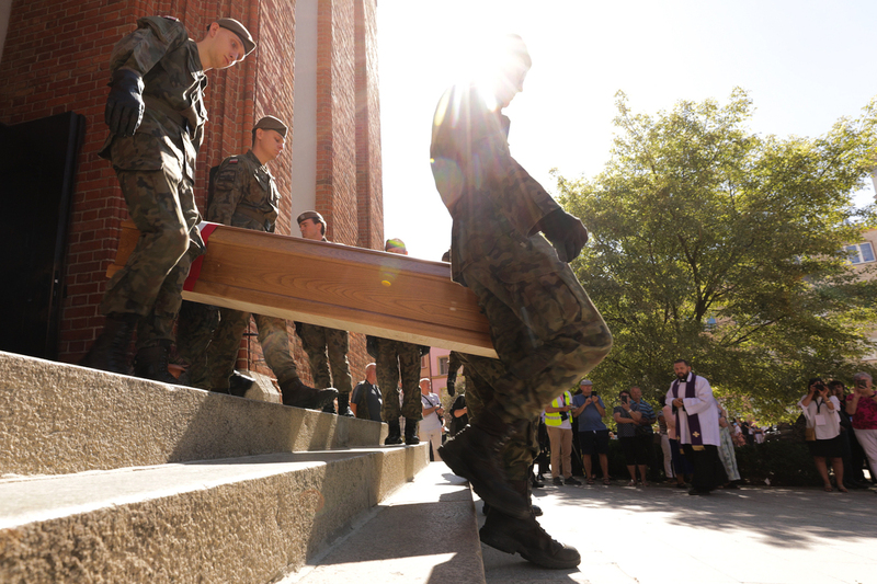 State burial for victims of German crimes – Chojnice, 2 September 2024; photo: M. Bujak (IPN)