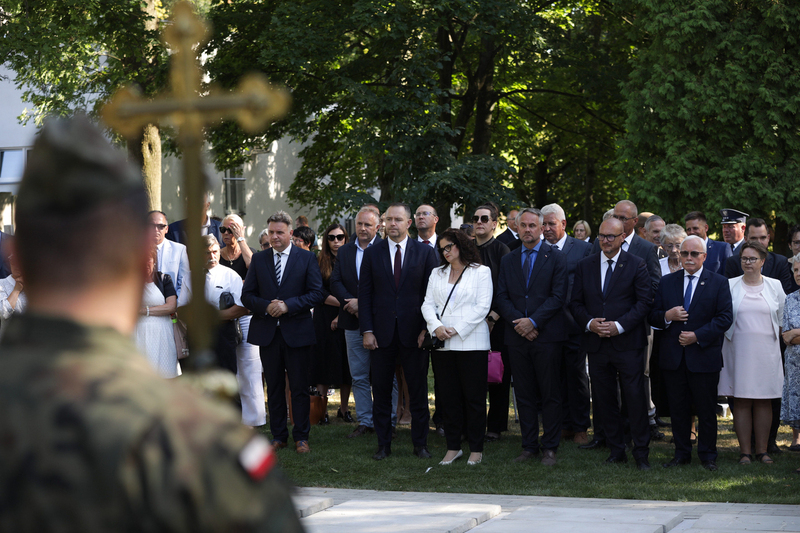 State burial for victims of German crimes – Chojnice, 2 September 2024; photo: M. Bujak (IPN)