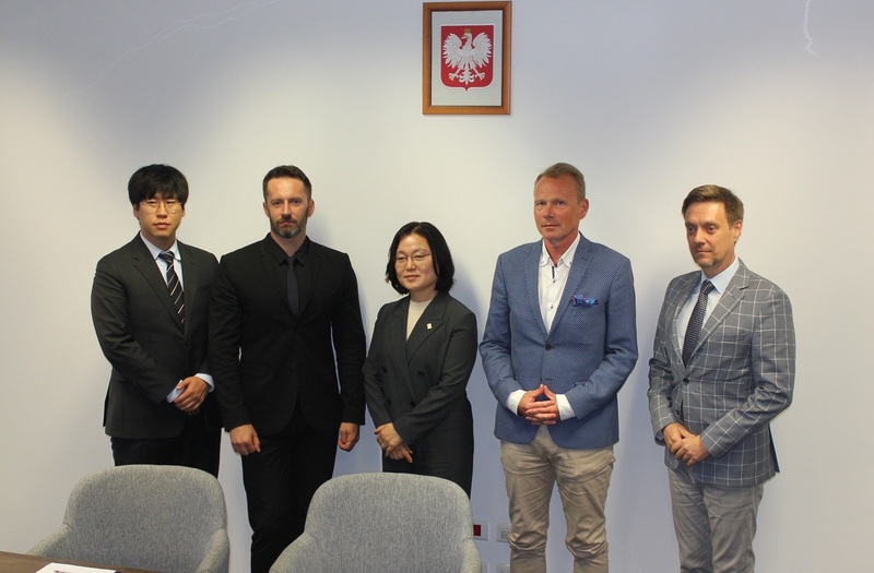 Representatives of the Ministry of Unification of Korea visited the IPN – Warsaw, 30 August 2024; photo: S. Bardski (IPN) Representatives of the Ministry of Unification of Korea visited the IPN – Warsaw, 30 August 2024; photo: S. Bardski (IPN)