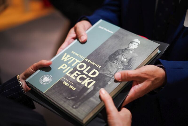 The IPN publications at the opening of the IPN exhibition commemorating Captain Witold Pilecki in the European Parliament, 24 June 2025; photo: M. Niegowski (IPN)