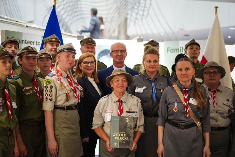Polish scouts at the opening of the IPN exhibition commemorating Captain Witold Pilecki in the European Parliament, 24 June 2025; photo: M. Niegowski (IPN)