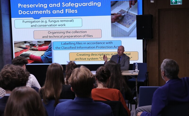 Study visit of the Royal Association Olivaint Conference of Belgium in the IPN Warsaw History Point, 9 July 2025; photo: Agnieszka Szajewska (IPN)