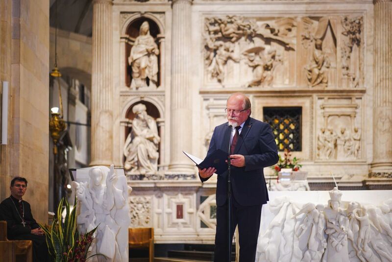 The ceremony of awarding the IPN  “Reipublicae Memoriae Meritum” medal to the Nazareth sisters. The award was presented by Adam Siwek, Director of the IPN's Office for Commemorating the Struggle and Martyrdom - Loreto, 17 July 2025. Photo: Mateusz Niegowski (IPN)