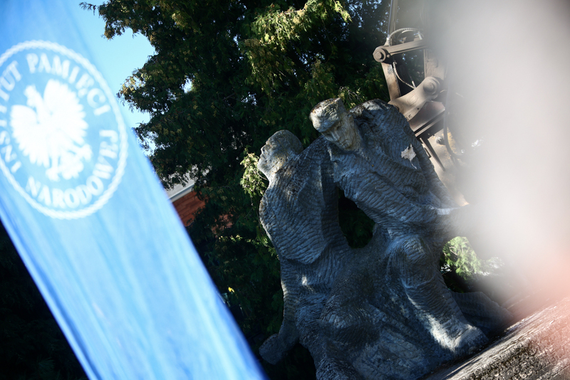Dismantling of a Soviet propaganda monument in Płoty – 18 August 2025; photo: S. Kasper (IPN)