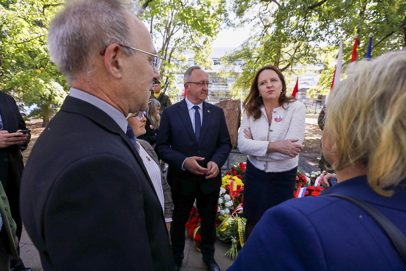 Commemorative ceremonies at the monument to Polish and Canadian Soldiers' Friendship – Warsaw, 27 August 2025; photo: K. Kapłon (IPN)