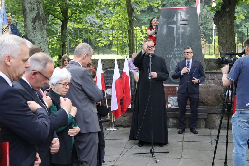 In tribute to “Inka” and “Zagończyk”, Gdańsk 26 August, photo: Jan Kołakowski (IPN)