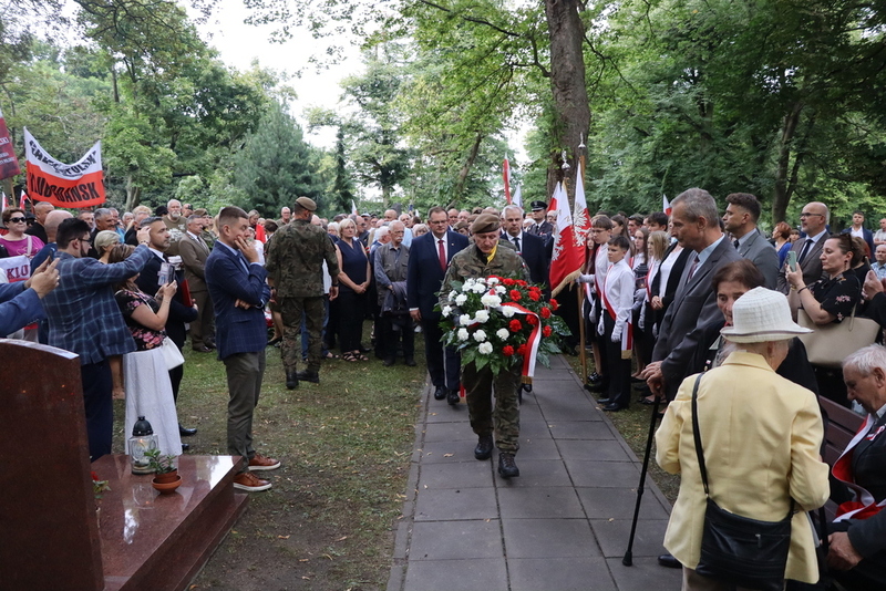 In tribute to “Inka” and “Zagończyk”, Gdańsk 26 August, photo: Jan Kołakowski (IPN)