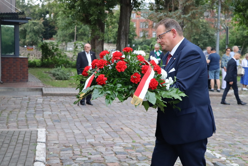 In tribute to “Inka” and “Zagończyk”, Gdańsk 26 August, photo: Jan Kołakowski (IPN)