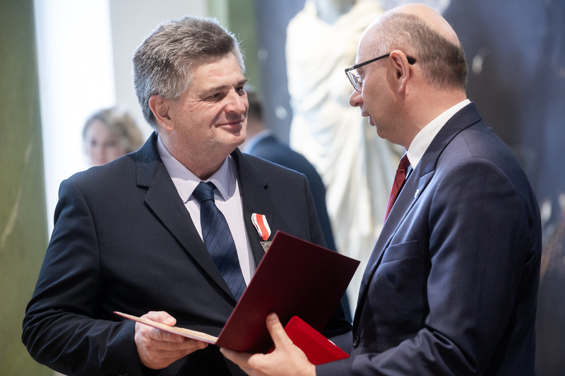 The ceremonial decoration of the laureates of the "Ambassador of Polish History” award, Warsaw 22 October 2025; photo: Sławek Kasper (IPN)