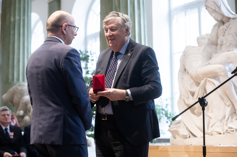 The ceremonial decoration of the laureates of the "Ambassador of Polish History” award, Warsaw 22 October 2025; photo: Sławek Kasper (IPN)