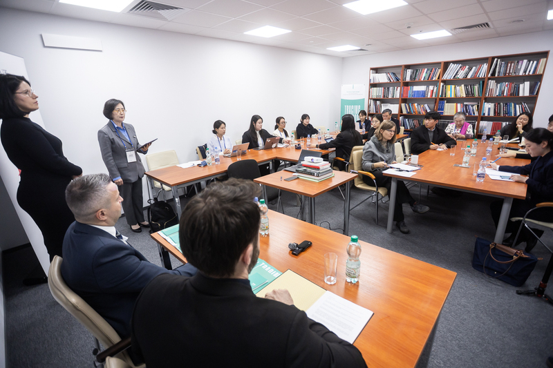 Representatives of the South Korean Non-Governmental Organization THINK photo: Sławek Kasper IPN