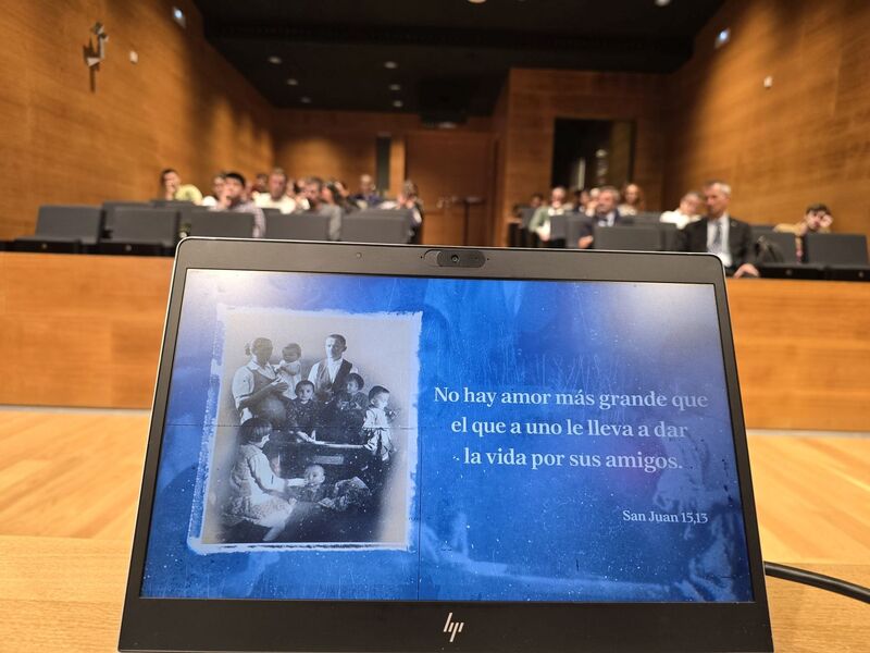 We told the story of the Ulma Family at the University of Navarra in Pamplona, Spain; photo: IPN