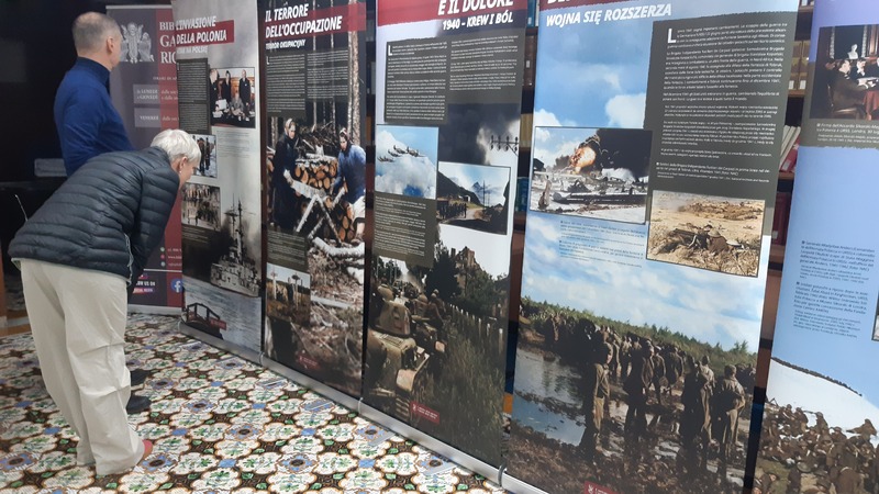 The TheThe Institute's “Trails of Hope. The Odyssey of Freedom” exhibition was presented in Bari, Italy, photo:Piotr Pastuszak, (IPN) The TheThe Institute's “Trails of Hope. The Odyssey of Freedom” exhibition was presented in Bari, Italy, photo:Piotr Pastuszak, (IPN)