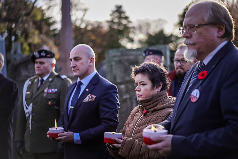 A special ceremony at the grave of Colonel Władysław Zgorzelski in Edinburgh, photo: Mateusz Niegowski (IPN) A special ceremony at the grave of Colonel Władysław Zgorzelski in Edinburgh, photo: Mateusz Niegowski (IPN)