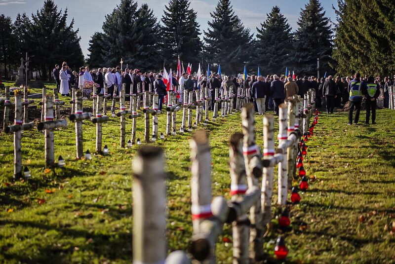 Reburial of the remains of WWII Polish soldiers, Photo: Mateusz Niegowski (IPN) Reburial of the remains of WWII Polish soldiers, Photo: Mateusz Niegowski (IPN)