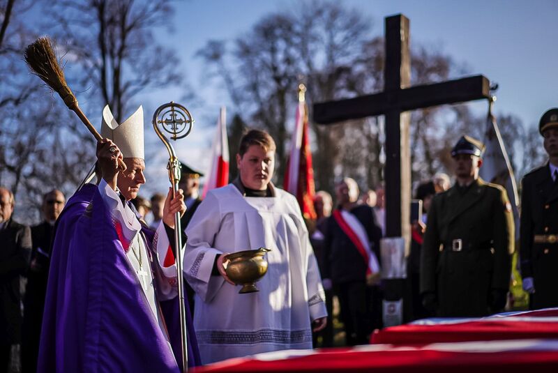 Reburial of the remains of WWII Polish soldiers, Photo: Mateusz Niegowski (IPN) Reburial of the remains of WWII Polish soldiers, Photo: Mateusz Niegowski (IPN)