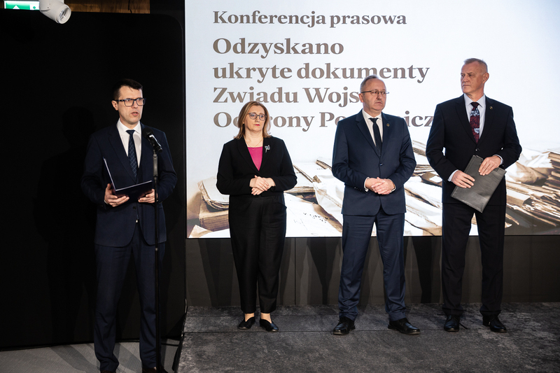 The IPN press conference to announce finding of original documents produced between 1945 and 1990 by the Intelligence of the Border Protection Forces; Warsaw. 18 November 2025; photo: S Kasper (IPN)