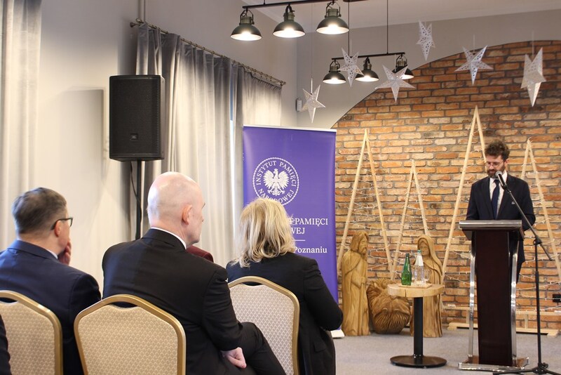 Unveiling of a plaque commemorating a Pole who informed the world about the Holocaust, Brudzew, Poland, 22 December 2025. Photo: Marta Sankiewicz (IPN)