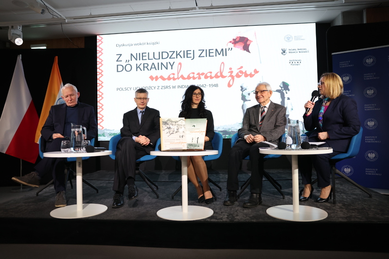 Discussion about the album "From the “Inhuman Land” to the Land of the Maharajas. Polish Refugees from the USSR in India, 1942–1948", Warsaw, 21 January 2026; photo: Katarzyna Adamów (IPN)