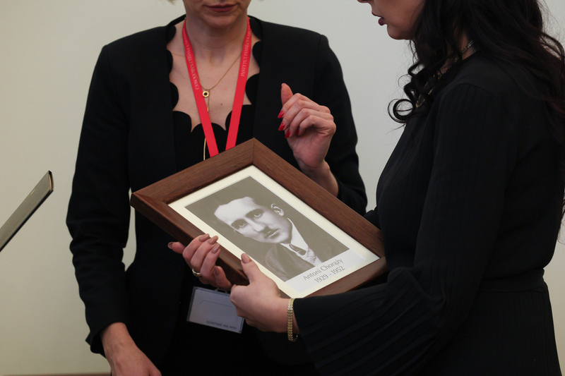 The ceremony of handing out identification notes to family members of 16 victims of totalitarian regimes - Warsaw, 26 February 2026; photo: S. Kasper (IPN)