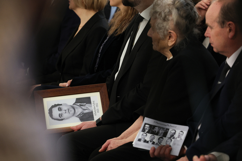 The ceremony of handing out identification notes to family members of 16 victims of totalitarian regimes - Warsaw, 26 February 2026; photo: S. Kasper (IPN)