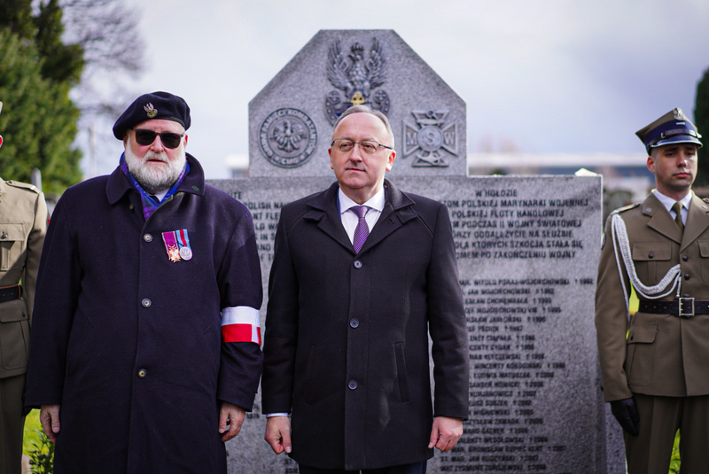 Restored memorial to Polish heroes unveiled in Scotland; photo: M. Niegowski (IPN)