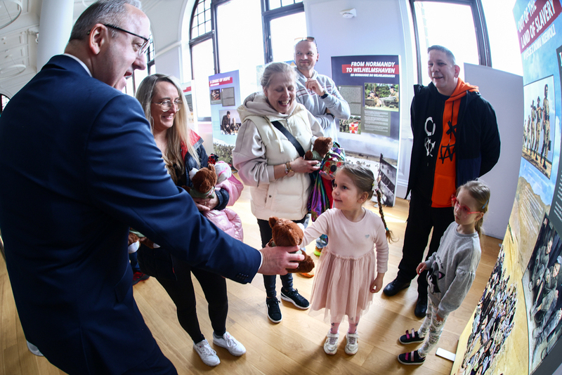 The Institute's "Trails of Hope. The Odyssey of Freedom" exhibition presented in Perth, Scotland 18 April 2026; photo:Sławek Kasper (IPN)
